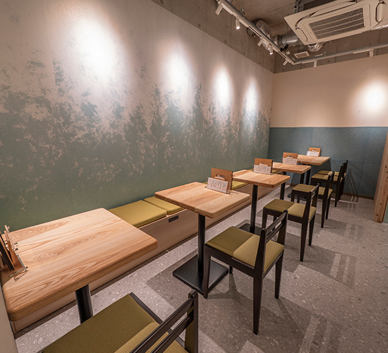 目黒川 テーブル席